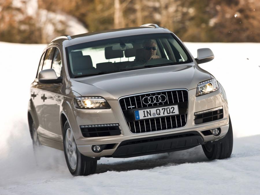  Audi Q7 3.0T Quattro (4L) 2010 года  (фото 27 из 38)